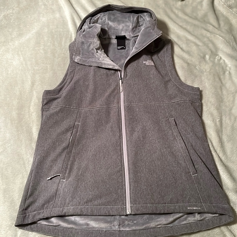 The north face shelbe gray vest